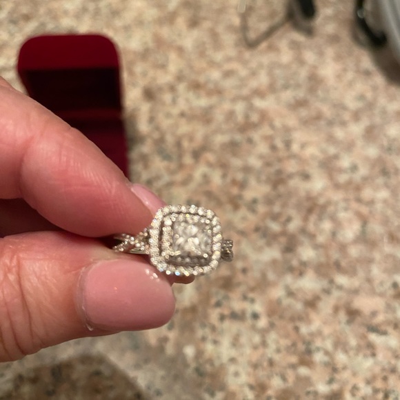 Diamond ring - Picture 5 of 8